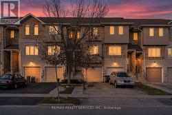 131 CHARLTON SETTLEMENT AVENUE Toronto, ON M6M 5L5