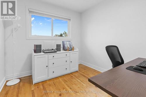 Bright Third Bedroom Ideal for spare room - 1981 Navaho Drive, Ottawa, ON - Indoor Photo Showing Office