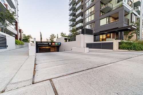 #604-369 Tyee Rd, Victoria, BC - Outdoor