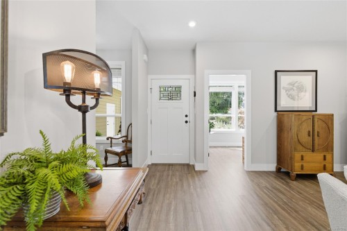 3831 Creekside Dr, Bowser, BC 