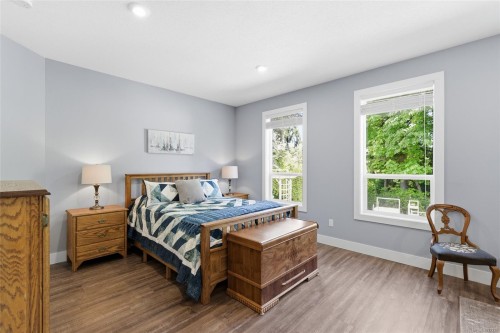 3831 Creekside Dr, Bowser, BC 