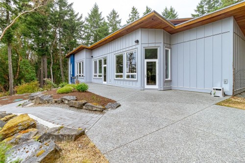 5115 Aho Rd, Ladysmith, BC 