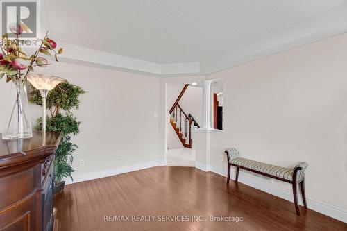 7419 Black Walnut Trail, Mississauga, ON 
