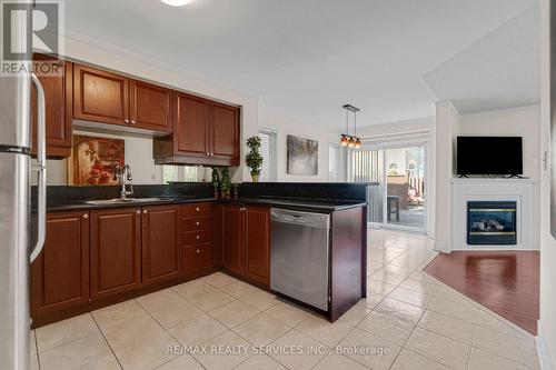 7419 Black Walnut Trail, Mississauga, ON 