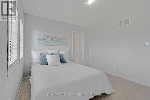 7419 Black Walnut Trail, Mississauga, ON 