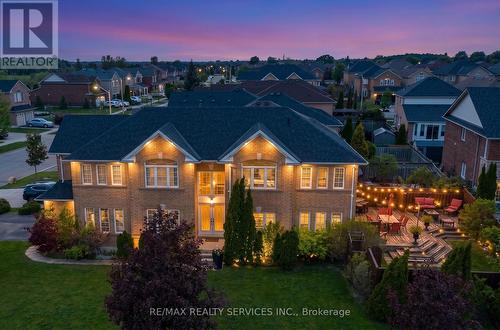 7419 Black Walnut Trail, Mississauga, ON 