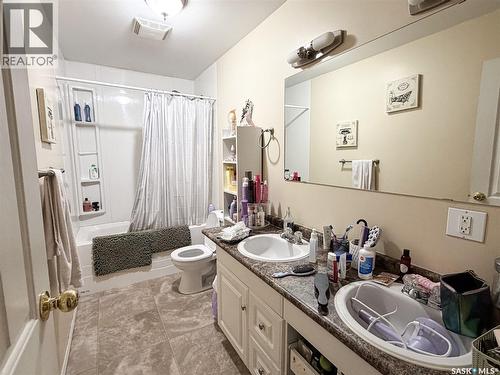 7 Dunfield Crescent, Meadow Lake, SK - Indoor Photo Showing Bathroom