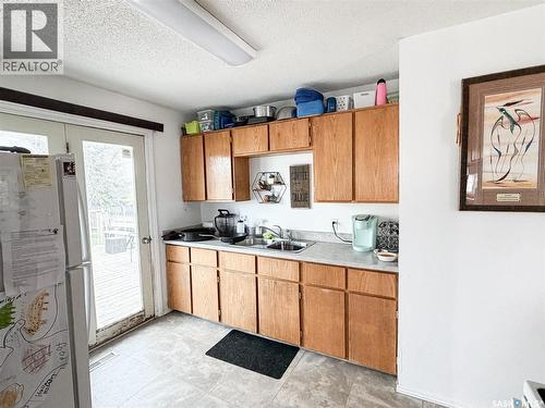 7 Dunfield Crescent, Meadow Lake, SK - Indoor Photo Showing Kitchen With Double Sink