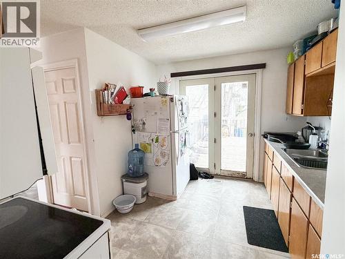 7 Dunfield Crescent, Meadow Lake, SK - Indoor Photo Showing Kitchen