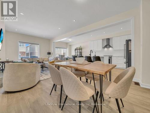 24 Hutchison Road, Guelph (Kortright East), ON - Indoor Photo Showing Dining Room