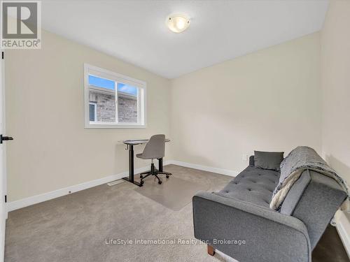 24 Hutchison Road, Guelph (Kortright East), ON - Indoor