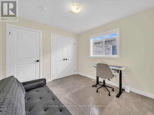 24 Hutchison Road, Guelph (Kortright East), ON - Indoor