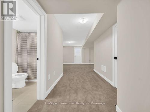 24 Hutchison Road, Guelph (Kortright East), ON - Indoor