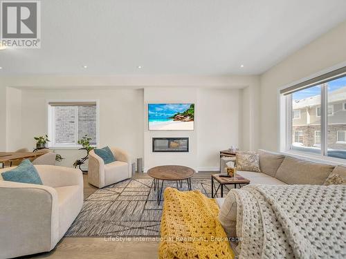 24 Hutchison Road, Guelph (Kortright East), ON - Indoor Photo Showing Other Room