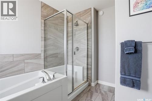 1111 Evergreen Boulevard, Saskatoon, SK - Indoor Photo Showing Bathroom
