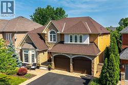 2431 CASTLEBROOK Road Oakville, ON L6M 4Z2