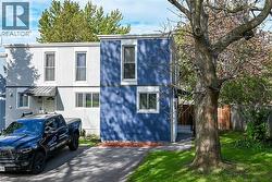 25 BRITTEN Close Unit# A17  Hamilton, ON L9C 4J8