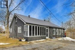 16175 JANE STREET King, ON L7B 0G3