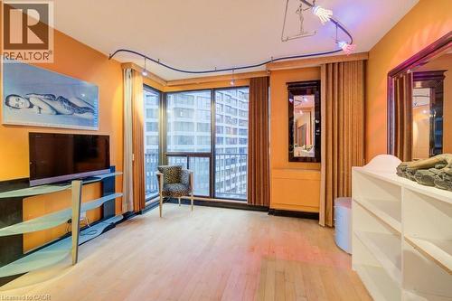 33 Harbour Square Unit# 2409, Toronto, ON - Indoor