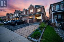 3935 SKYVIEW STREET  Mississauga, ON L5M 8A2