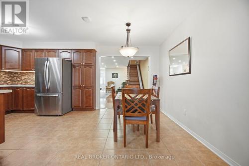 Eat-in Kitchen - 3935 Skyview Street, Mississauga, ON - Indoor