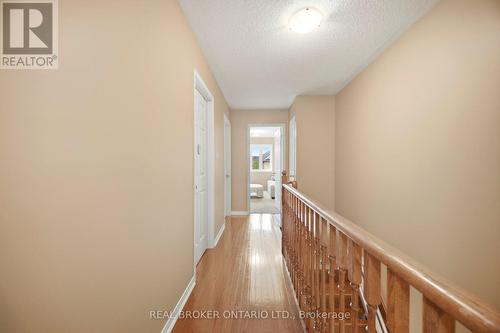 Hallway upstairs - 3935 Skyview Street, Mississauga, ON - Indoor Photo Showing Other Room