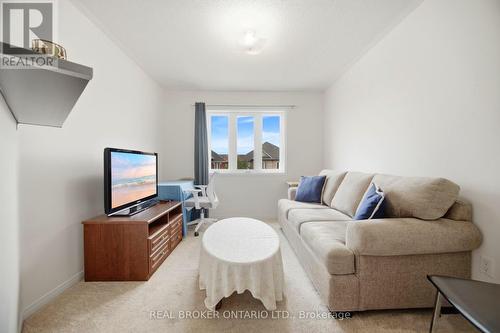 Fourth bedroom - 3935 Skyview Street, Mississauga, ON - Indoor Photo Showing Living Room