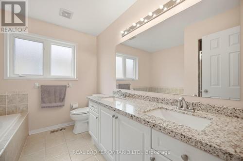 Primary bathroom - 3935 Skyview Street, Mississauga, ON - Indoor Photo Showing Bathroom