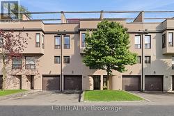 21 - 24 REID DRIVE  Mississauga, ON L5M 2A6