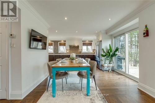 3311 Springvale Court, Burlington, ON - Indoor Photo Showing Dining Room