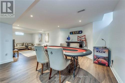 3311 Springvale Court, Burlington, ON - Indoor