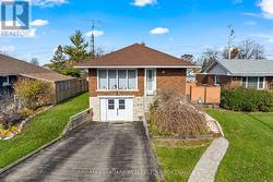 7 SOUTH CRESCENT Port Colborne (Sugarloaf), ON L3K 2X8