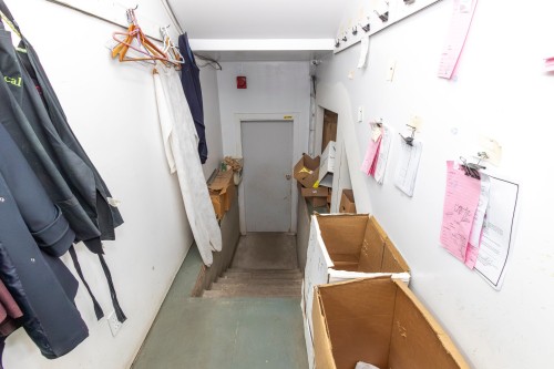 Commerce - 28 Rue Dubois, Saint-Eustache, QC - Indoor With Storage