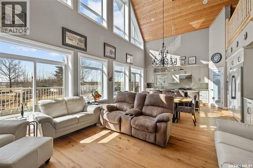 3 Wayne Place, Candle Lake, SK - Indoor Photo Showing Living Room