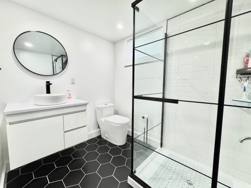 Salle de bains - 113 Rue Des Sources, Témiscaming, QC - Indoor Photo Showing Bathroom