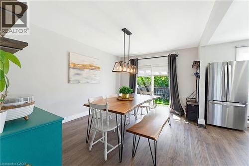 140 Parkdale Avenue S, Hamilton, ON - Indoor Photo Showing Dining Room