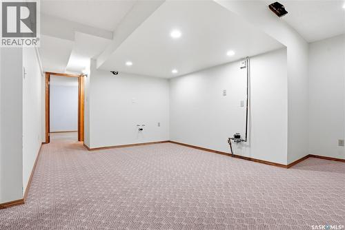540 Nesslin Crescent, Saskatoon, SK - Indoor Photo Showing Other Room