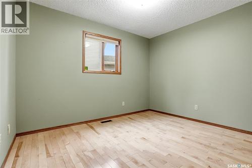 540 Nesslin Crescent, Saskatoon, SK - Indoor Photo Showing Other Room