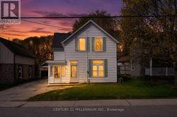 22 CROZIER STREET East Luther Grand Valley, ON L9W 5N6