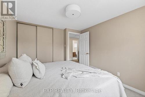 108 Old Forest Crescent, Kitchener, ON - Indoor Photo Showing Bedroom