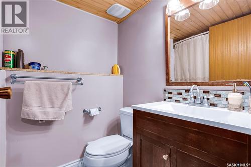 370 Kellins Crescent, Saskatoon, SK - Indoor Photo Showing Bathroom