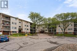 315 - 6532 BILBERRY DRIVE Ottawa, ON K1C 4N9