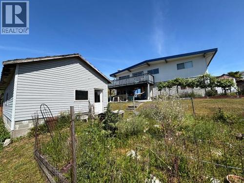 3749 Strathcona Ave, Powell River, BC - Outdoor