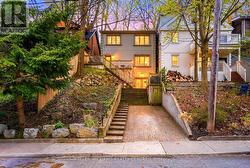 122A NEVILLE PARK BOULEVARD Toronto, ON M4E 3P8