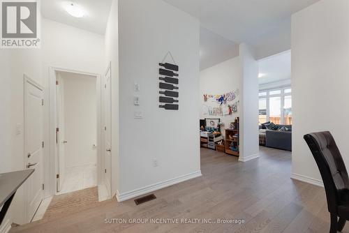 84 Shepherd Drive, Barrie, ON - Indoor Photo Showing Other Room