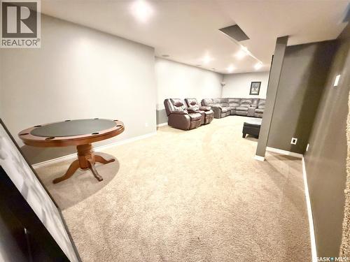536 Mcgillivray Drive, Weyburn, SK - Indoor Photo Showing Other Room