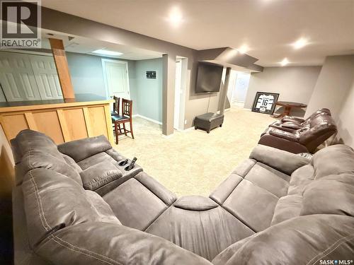 536 Mcgillivray Drive, Weyburn, SK - Indoor Photo Showing Basement