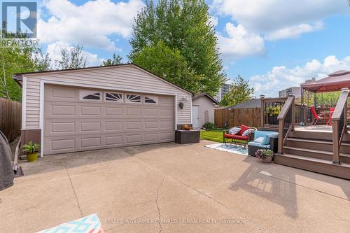 98 Duncombe Drive, Hamilton, ON 