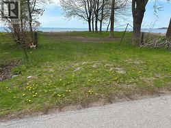 55 VILLELLA Road Lowbanks, ON N0A 1K0