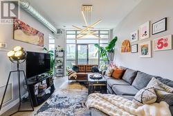 310 - 549 KING STREET E Toronto, ON M5A 1M5